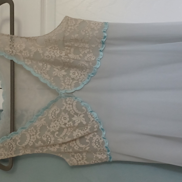 Vintage Peignoir Set EUC - Picture 8 of 12